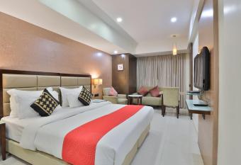 Krios Hotel allows 18 year olds to book a room