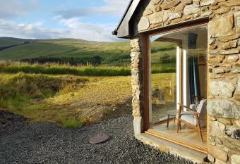 Tamnavoulin allows 18 year olds to book a room