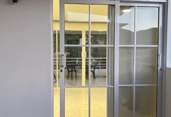 Hostal Taganga Plaza allows 18 year olds to book a room