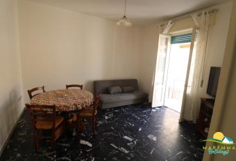 Maremma Holidays Mentana1 Apartment allows 18 year olds to book a room