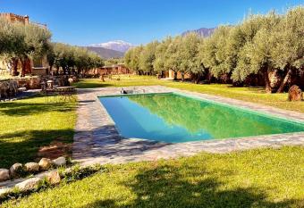 Bin Jbal Resort has Balcony rooms