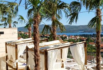 Eden apartments has Balcony rooms