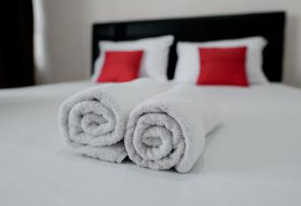 Hotel Bale Cangkring Cirebon has Balcony rooms