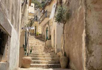 Intown has Balcony rooms