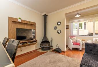 Baviera - Stay House Temporada allows 18 year olds to book a room