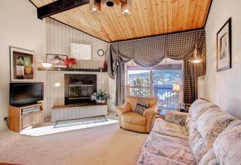 Two Level Condo with Heated Pool and Hot Tub Access Walk to Slopes and Town SDT12 has Balcony rooms