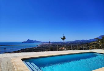 Seaview 6br villa with private pool has Balcony rooms