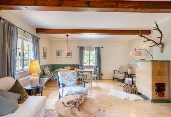 Cottage Hohe Tauern has Balcony rooms