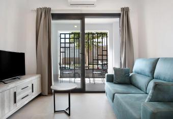 Apartamento Virgen de la Luz I has Balcony rooms