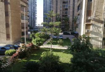 Roushdy Sea front 2 bedrooms apartment                                                                                              Families Only has rooms with a private hot tub