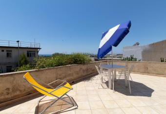 La casa di Ulisse 2 has Balcony rooms