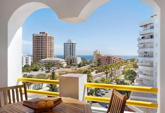 Praia da Rocha Vista Mar has Balcony rooms