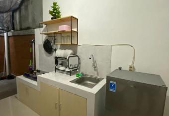 Vinji Guest House has Balcony rooms