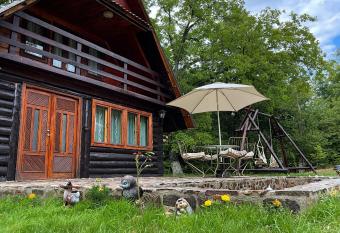 Cabana Paulina has Balcony rooms