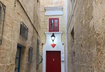 The Hidden Gem Boutique Hotel has Balcony rooms