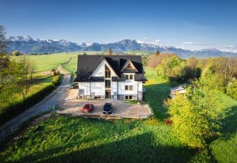 Apartamenty Widok Tatr has Balcony rooms