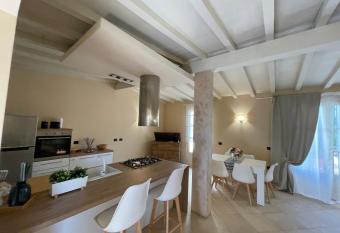Casa vacanze in versilia has Balcony rooms