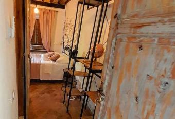 Toscana Made in Love allows 18 year olds to book a room