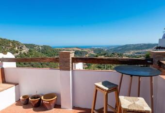 La casita de Casares has Balcony rooms