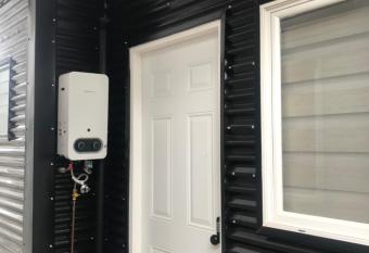 Lingue II allows 18 year olds to book a room