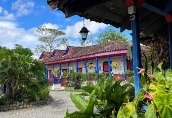 El Percal Hacienda Hotel has Balcony rooms