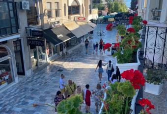 Galeb Apartment Ohrid allows 18 year olds to book a room