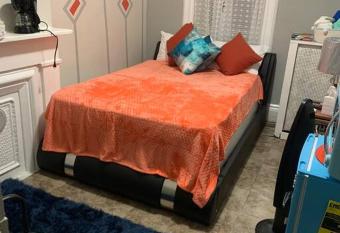 Cassandra   s Private Room Getaway Heart of Brooklyn allows 18 year olds to book a room