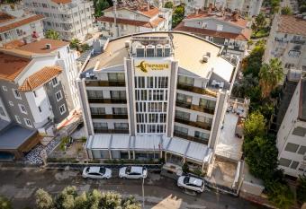 Peramis Hotel & Spa has Balcony rooms