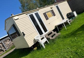 Mobilhome   ern   v Po  umav   has Balcony rooms