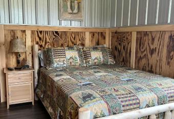 Brushcreek Falls Rv Resort has Balcony rooms