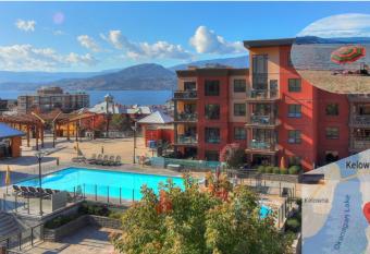 Upgraded lakeside resort dream vacation home has rooms with a private hot tub