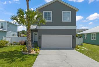 Comares House Anastasia Fall Rates has Balcony rooms