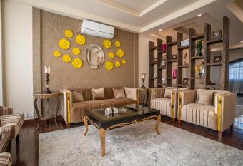 Penthouse by Shelton has Balcony rooms