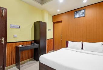Rajarhat Rooms allows 18 year olds to book a room