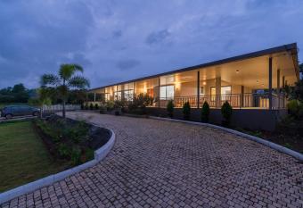 StayVista at Casa De Solitude allows 18 year olds to book a room