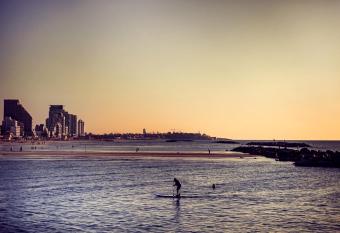 WOM Beach Pod Hotel - a member of Brown Hotels allows 18 year olds to book a room