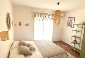 Chez Adri et L  a allows 18 year olds to book a room