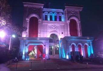 L ELEGANT Hotel & Banquet has Smoking rooms