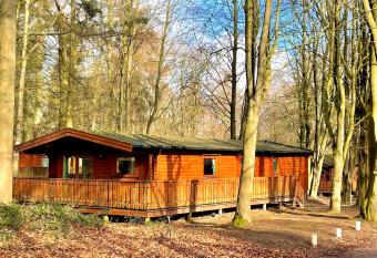 Bamboo Retreat allows 18 year olds to book a room