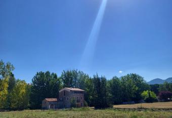 Ca n Aliguer allows 18 year olds to book a room