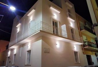 THE BEST SUITES & ROOMS - A pochi passi dalla kasbah - has Balcony rooms