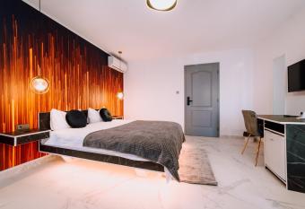 Pensiunea Heaven has Balcony rooms