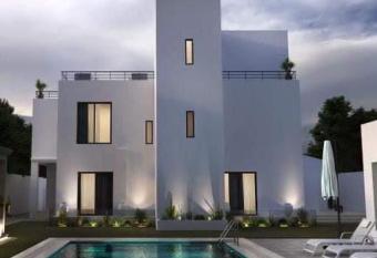 BELLA VITA has Smoking/Balcony rooms