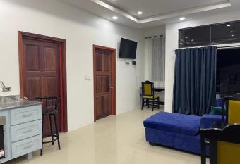 APEX BOUTIQUE APARTMENTS has Balcony rooms