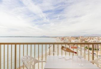 Sunset 8C has Balcony rooms