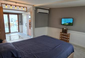 Selcukta Genis Daire has Balcony rooms