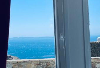 Oggi cozy 1 has Balcony rooms