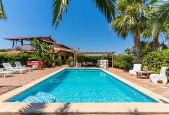 Villa Tre Pietre Due has Balcony rooms