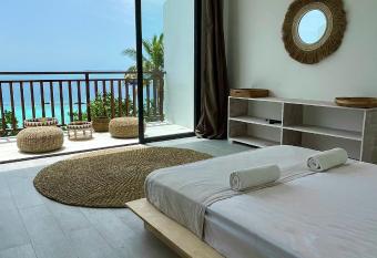 Samura Panorama Guest House has Balcony rooms