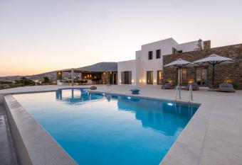 Golden Bay luxury villas and suites has Balcony rooms